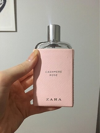 Zara Cashmere Rose Parfüm Zara Parfüm %20 İndirimli - Gardrops