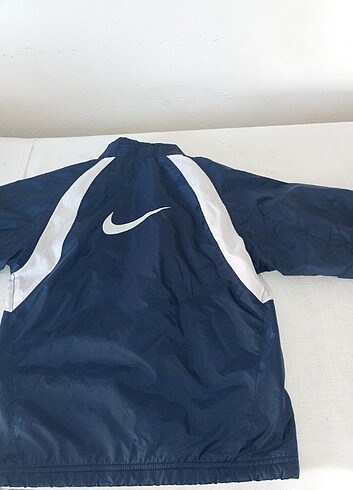 Nike Erkek çocuk mont 7 8 yaş nike orjinal