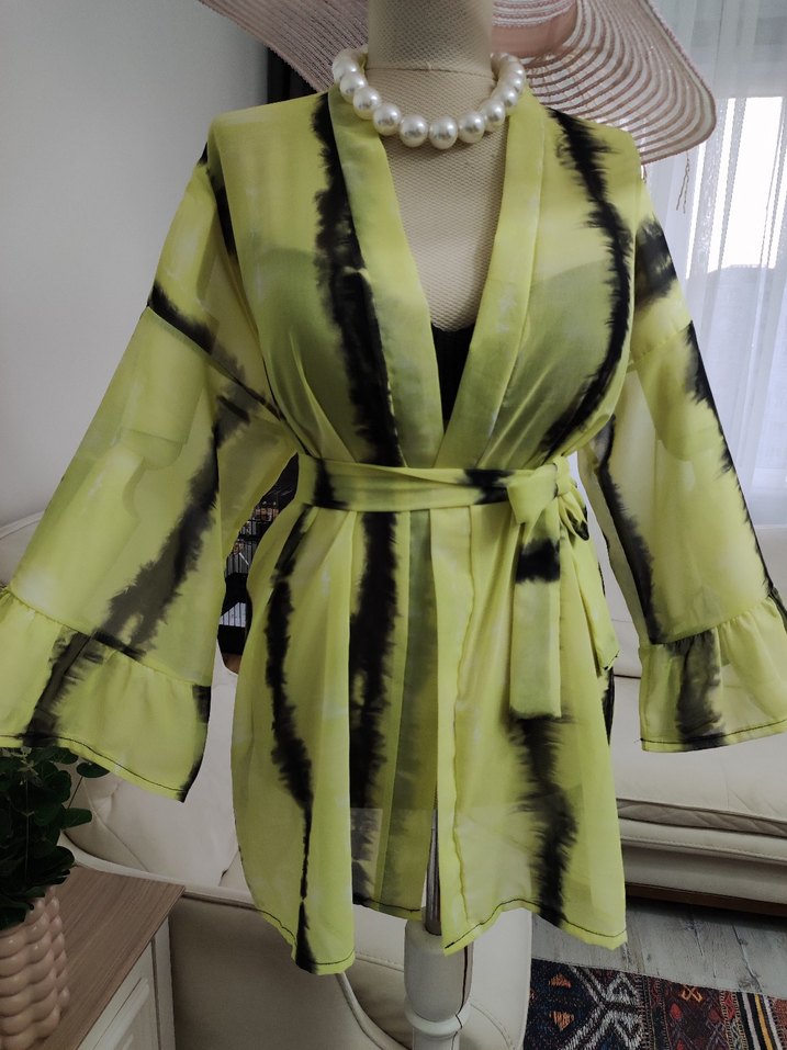 Sarı Batik Desenli Kemerli Mini Pareo - Görsel 4