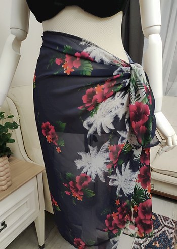 Çiçek Desenli Uzun Drapeli Kadın Pareo - Görsel 3