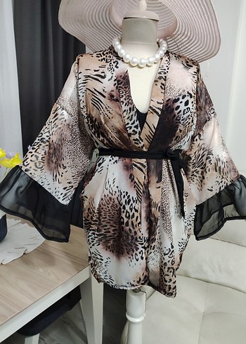 Leopar Desenli Dantel Detaylı Mini Kimono - Görsel 6