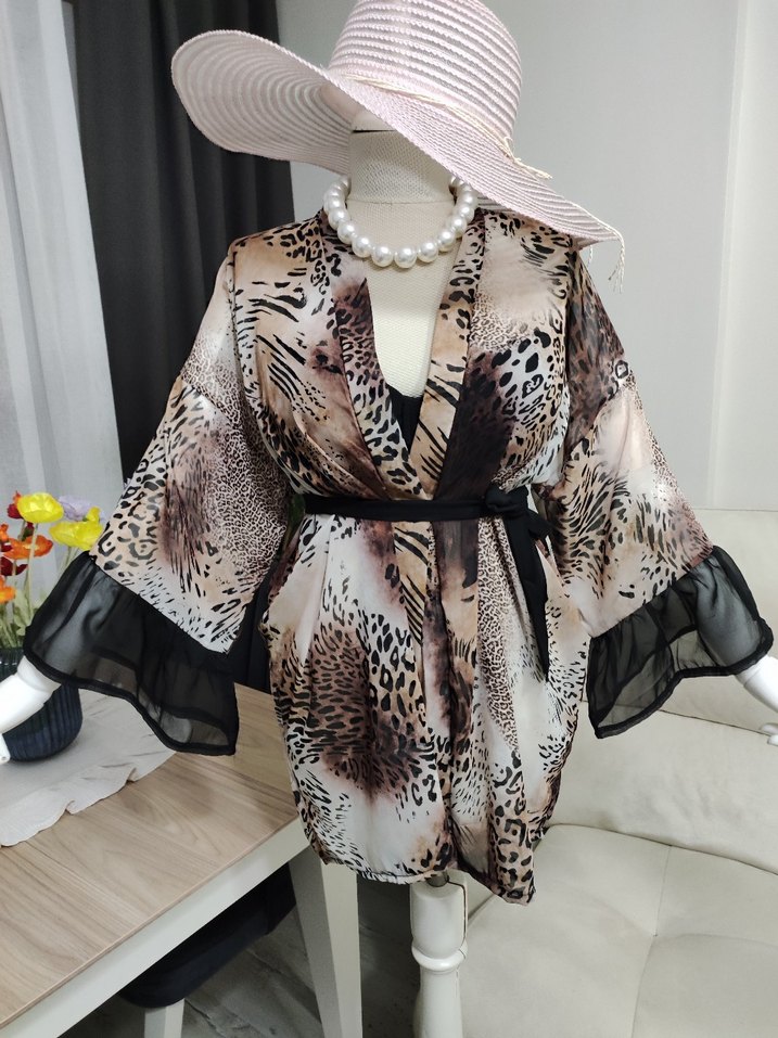 Leopar Desenli Dantel Detaylı Mini Kimono - Görsel 5