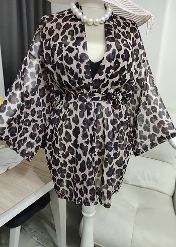 Leopar Desenli Kemerli Kısa Bohem Kimono - Görsel 3