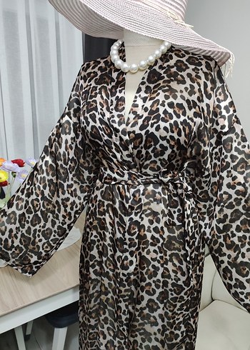 Kahverengi Leopar Desenli Uzun Kadın Kimono - Görsel 9