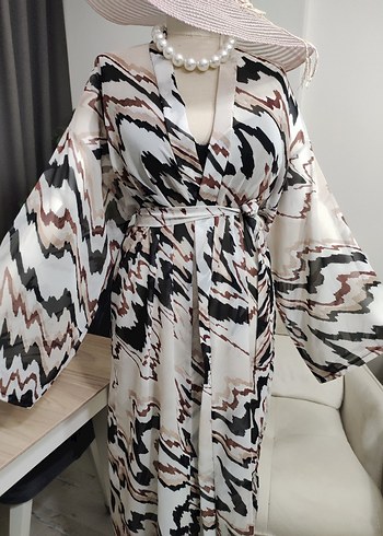 Bohem Zebra Desenli Uzun Kimono - Görsel 3