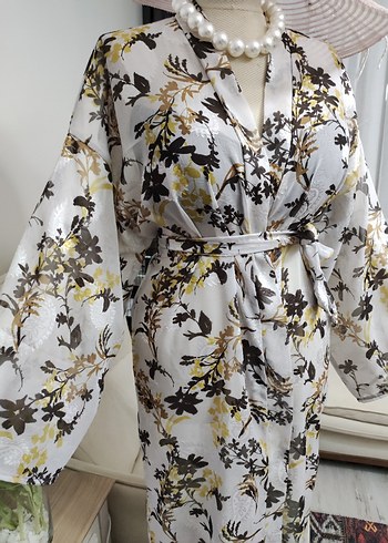 Uzun Beyaz Çiçekli Bohem pareo - Görsel 9