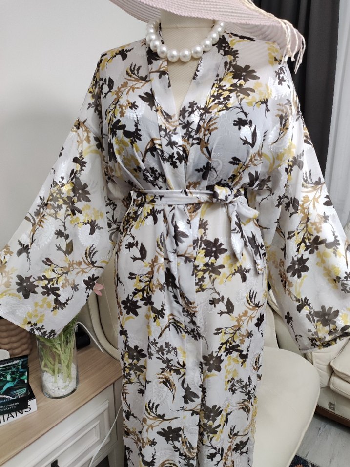 Uzun Beyaz Çiçekli Bohem pareo - Görsel 4