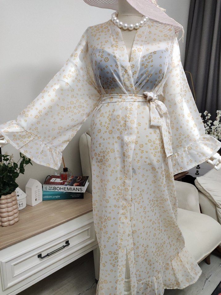 Uzun Beyaz Bohem Çiçekli Pareo - Görsel 4