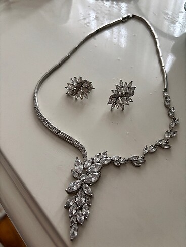  Beden Kolye küpe set