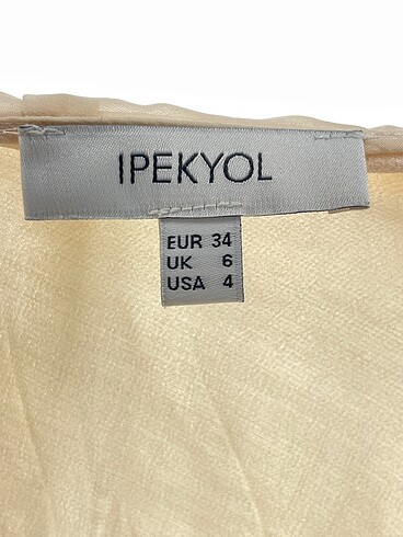 34 Beden çeşitli Renk ipekyol Bluz %70 İndirimli.
