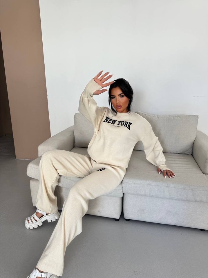 Beyaz Baskılı Kadın Eşofman Takımı - Görsel 3