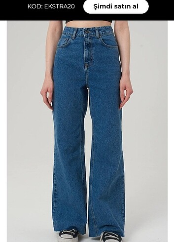 ragged jeans 