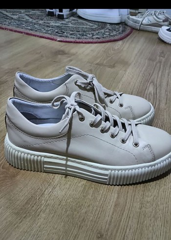 Elle Minimal Beyaz Sneaker