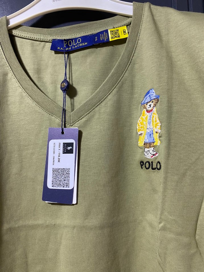 Polo V Yaka haki Tişört — görsel 2/3