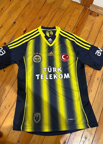 Fenerium Adidas Fenerbahce Retro Forma