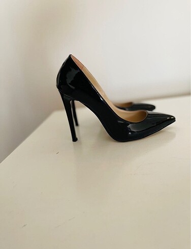 38 Beden Rugan stiletto
