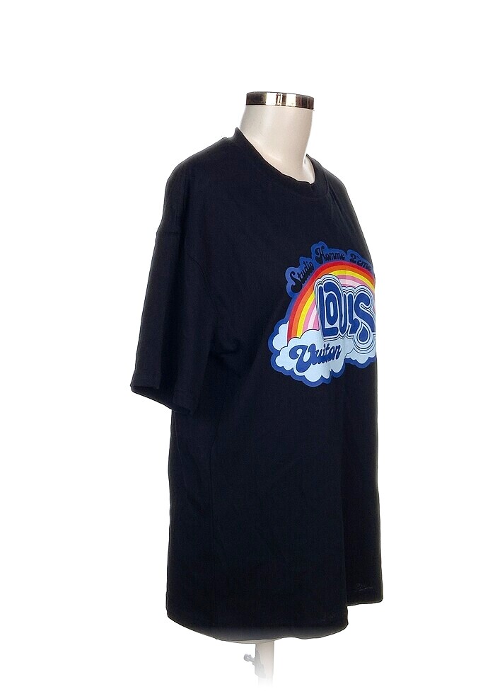 Louis Vuitton T-shirt %70 İndirimli. - Görsel 2