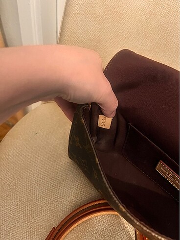 Beden kahverengi Renk Louis Vuitton