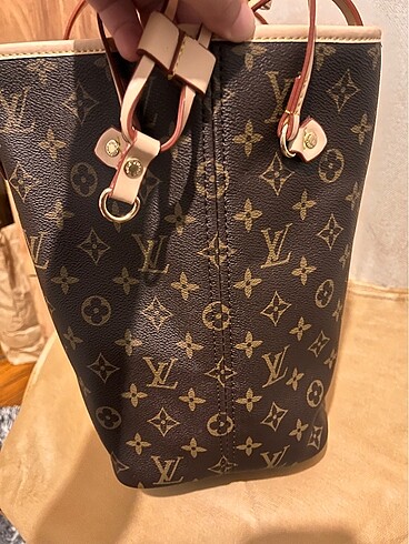 Beden Louis Vuitton