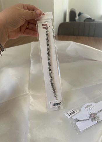 Gri Zincir Detaylı erkek bileklık