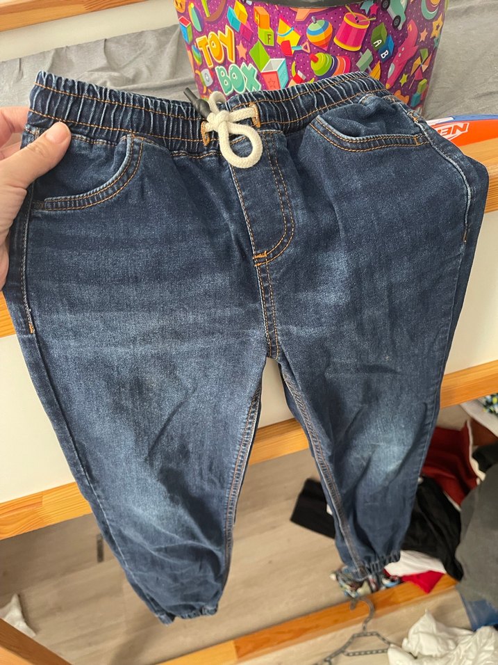 Erkek Çocuk Parlak Mavi Bol Kesim Kot Pantolon - Görsel 3