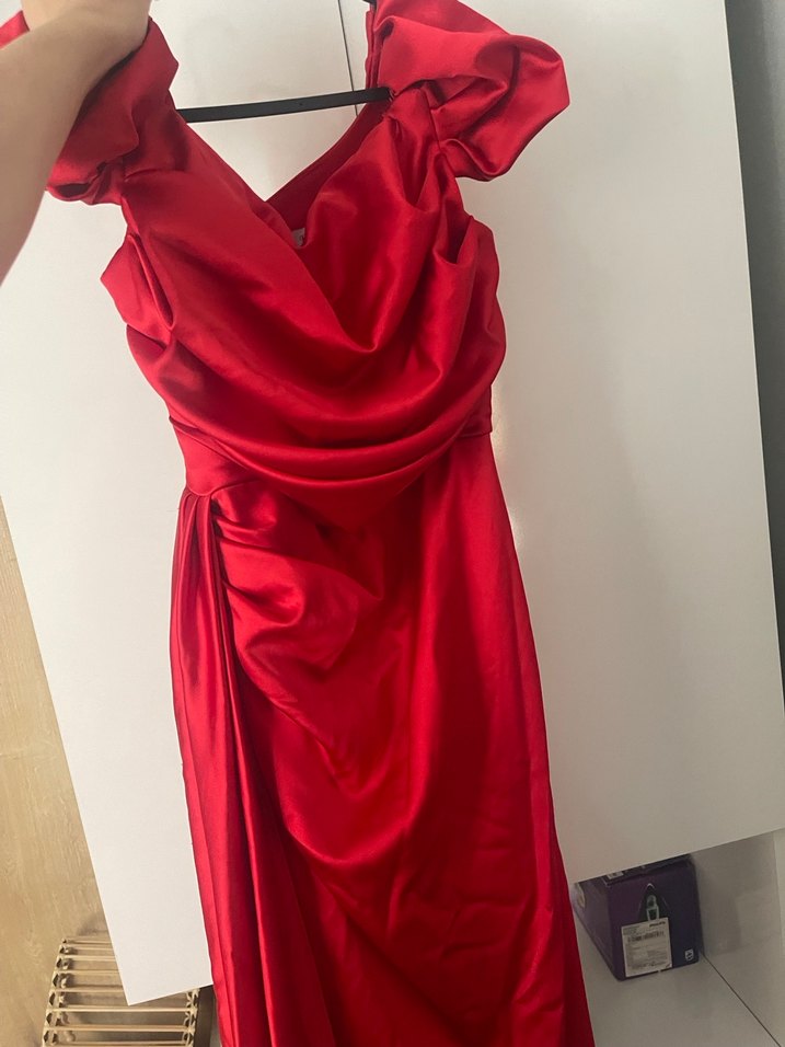 Kırmızı Drapeli Uzun Abiye Elbise - Görsel 5