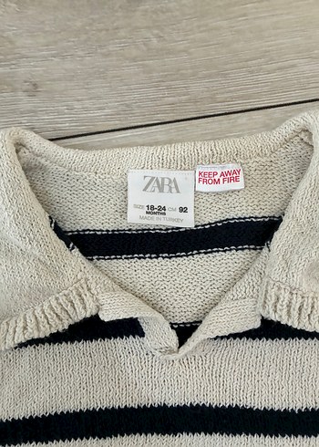 Zara Kız Çocuk Bej Çizgili Örgü Kazak - Görsel 3