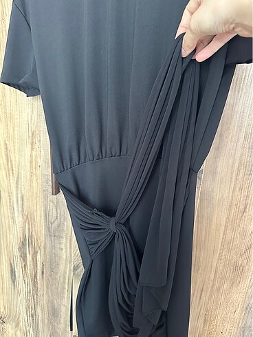 Zara Mini bağlamalı elbise
