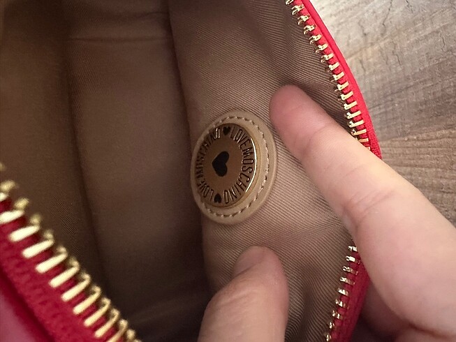 Beden kırmızı Renk Love moschino çanta