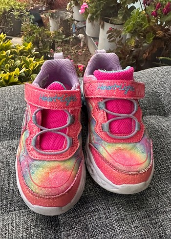 Skechers ürünü