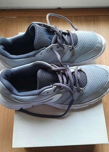 Decathlon spor ayakkabı gri 39