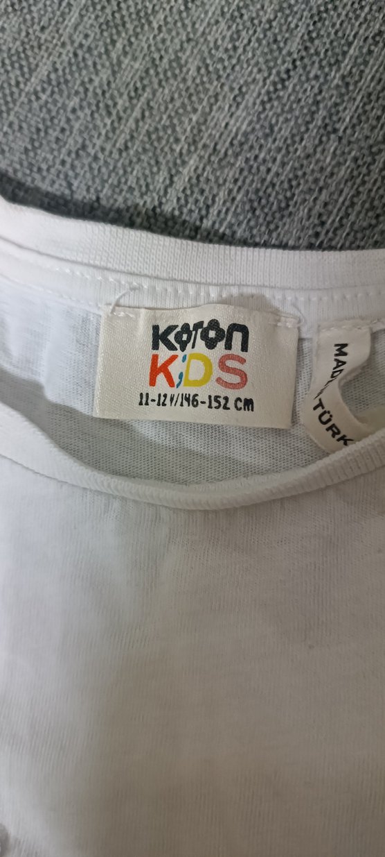 Kız Çocuk Beyaz Kısa Kollu Payetli Tişört - Görsel 3