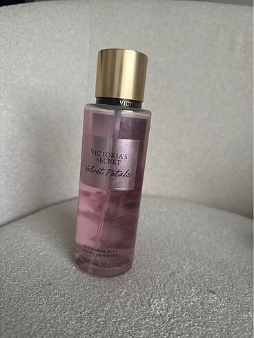 Victoria Secret vücut spreyi