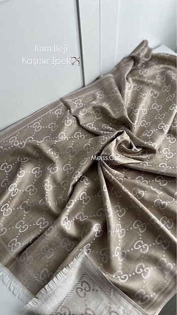 Gucci Kaşmir İpek Bej