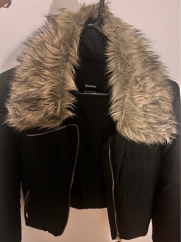 Bershka Siyah Şişme Mont