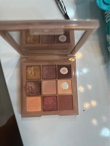 Beden Renk Huda beauty far paleti küçük