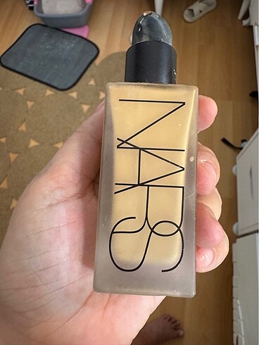 Nars fondoten medium 4 Barselona