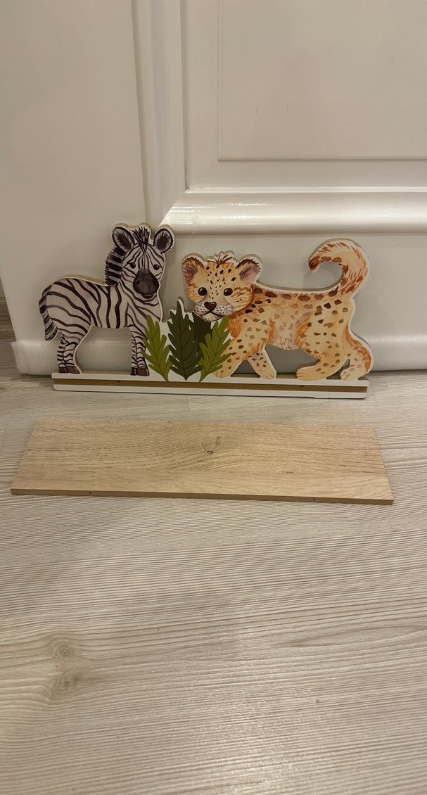 Çocuklar için Ahşap Hayvan Figürlü Raf - Görsel 2