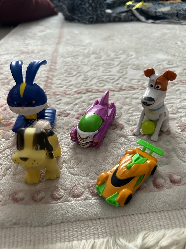 Renkli Karışık Hayvan ve Araç Oyuncakları - Görsel 2