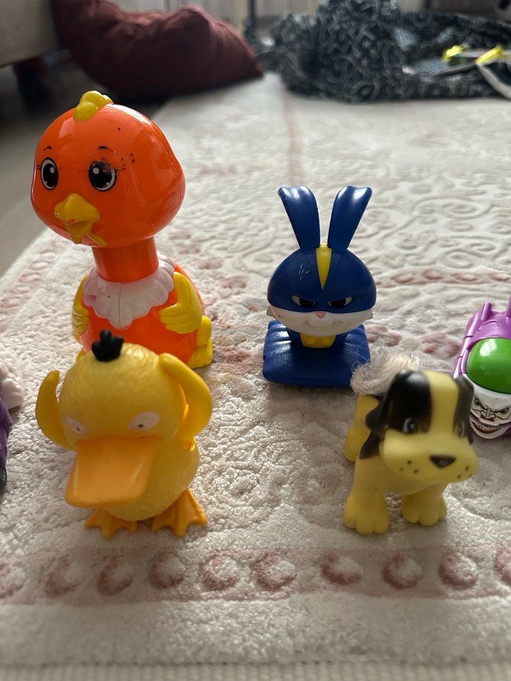 Renkli Karışık Hayvan ve Araç Oyuncakları - Görsel 3