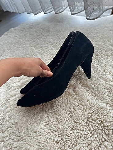 Zara Siyah topuklu ayakkabı