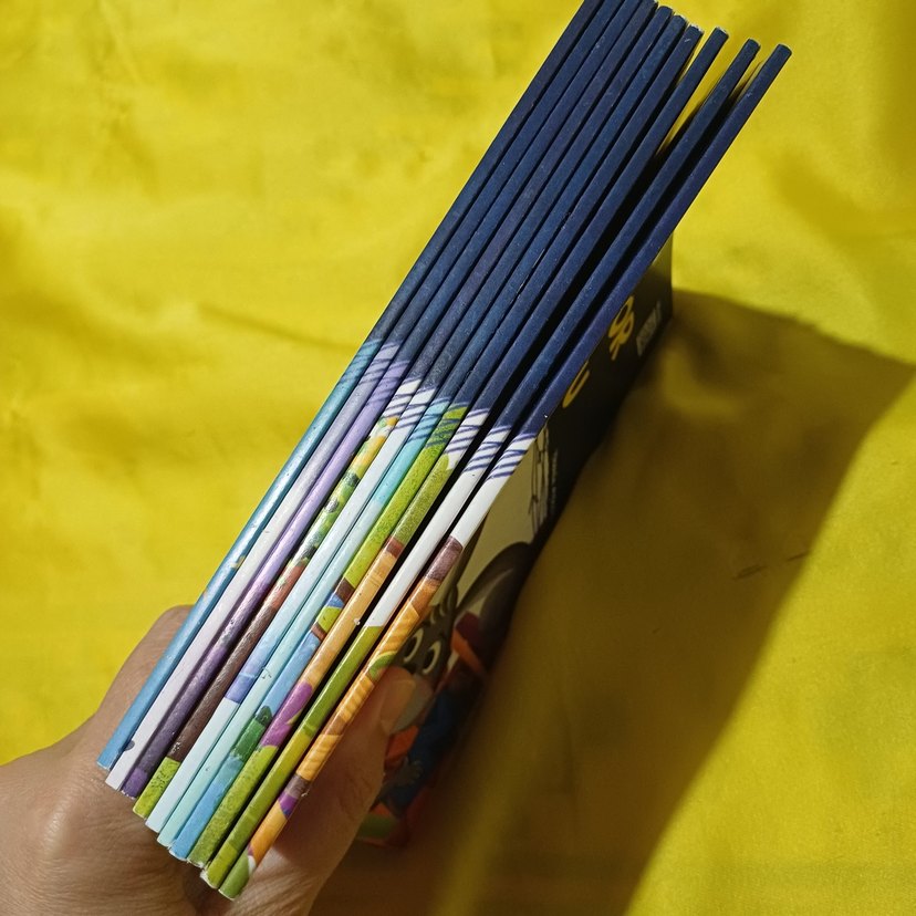 Şaşkın Dostlar Üçgen Çocuk - Görsel 5