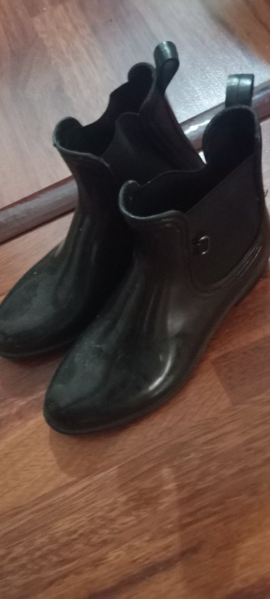 Siyah Rugan Kadın yağmur  Bot - Görsel 2