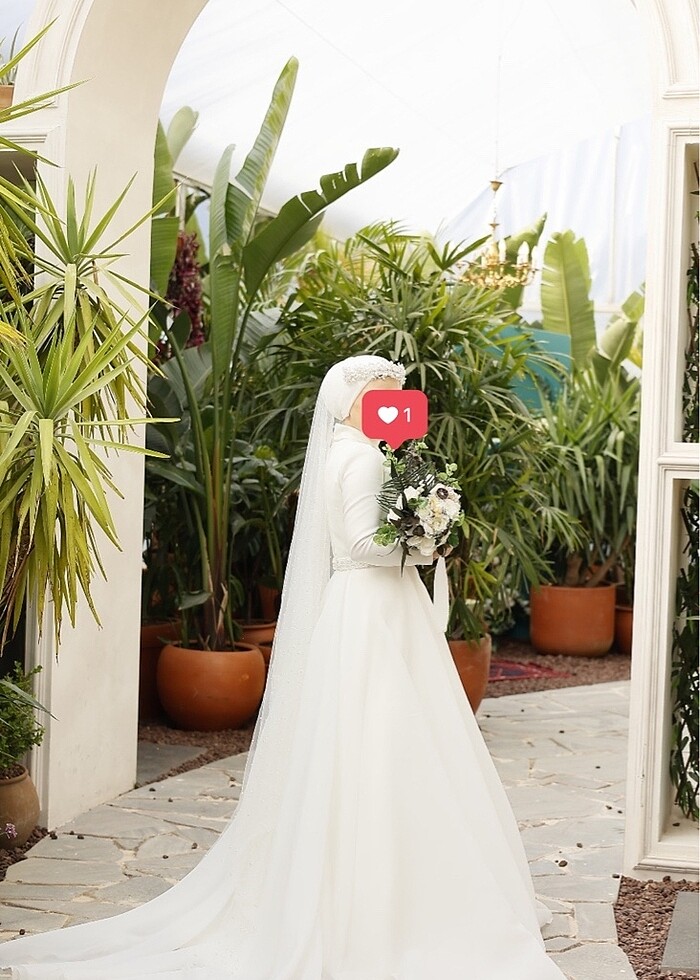 Zarif tesettür gelinlik - Görsel 3