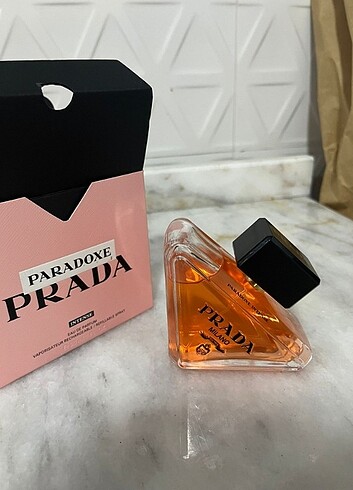 Beden Renk Prada Paradoxe Intense Edp 90 ml