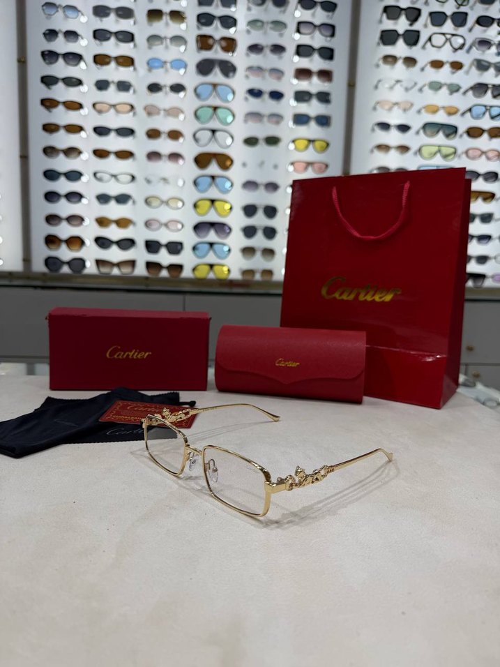 Cartier Altın Tonlu Şeffaf Çerçeveli Gözlük — görsel 2/3