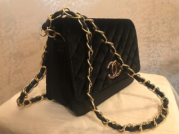 Zara Askılı çanta 