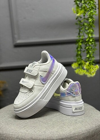 Platform Taban Nike Air Force Çocuk Ayakkabısı 