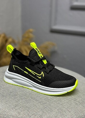 Nike Triko Çocuk Ayakkabısı 