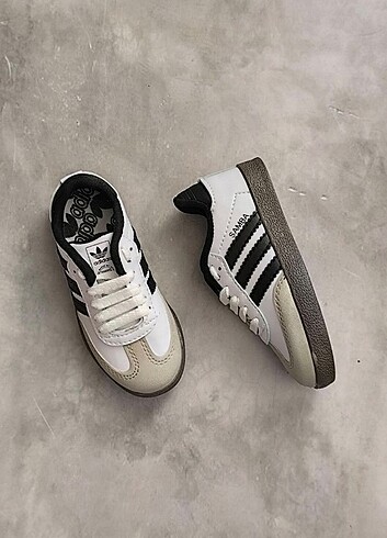 Adidas Samba Çocuk Ayakkabısı 